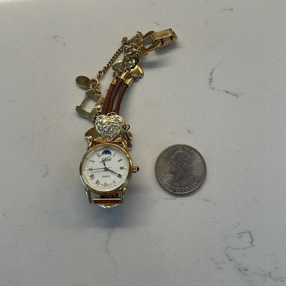 Elegant Gold Heart Women's Watch